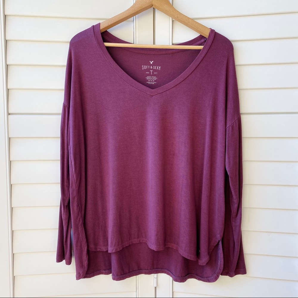 American Eagle Soft & Sexy Long Sleeved V-neck Tee